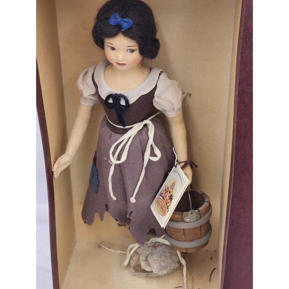 R John Wright Disney Snow White In Rags Princess 0296/1000 Felt Doll Vintage Box - Picture 15 of 16